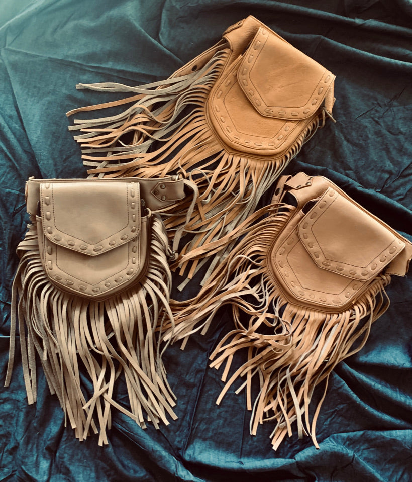 fringe vaquero bag