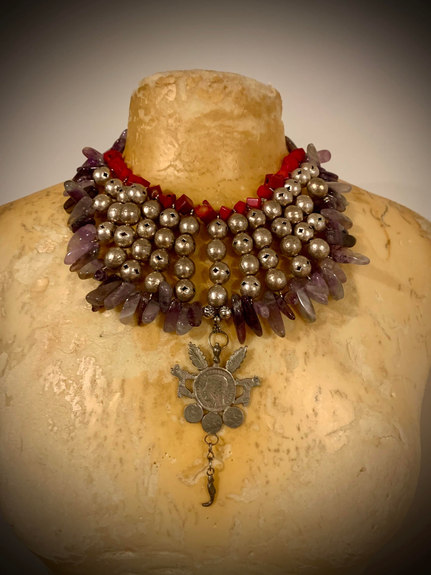 taina necklace