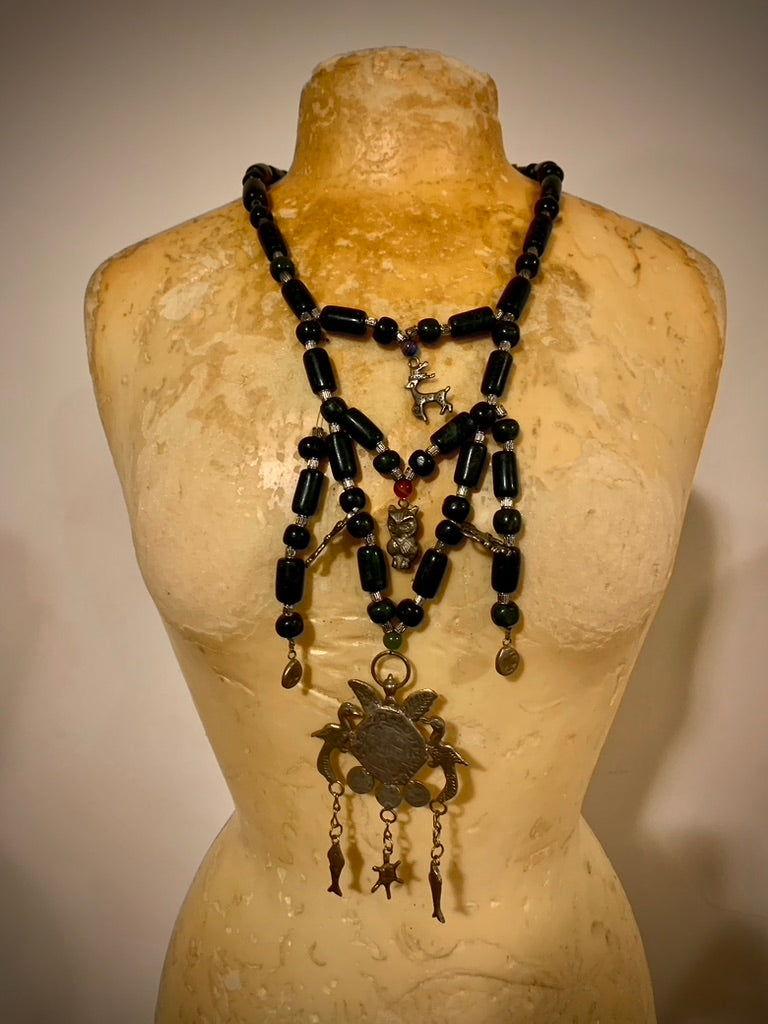 mariana necklace
