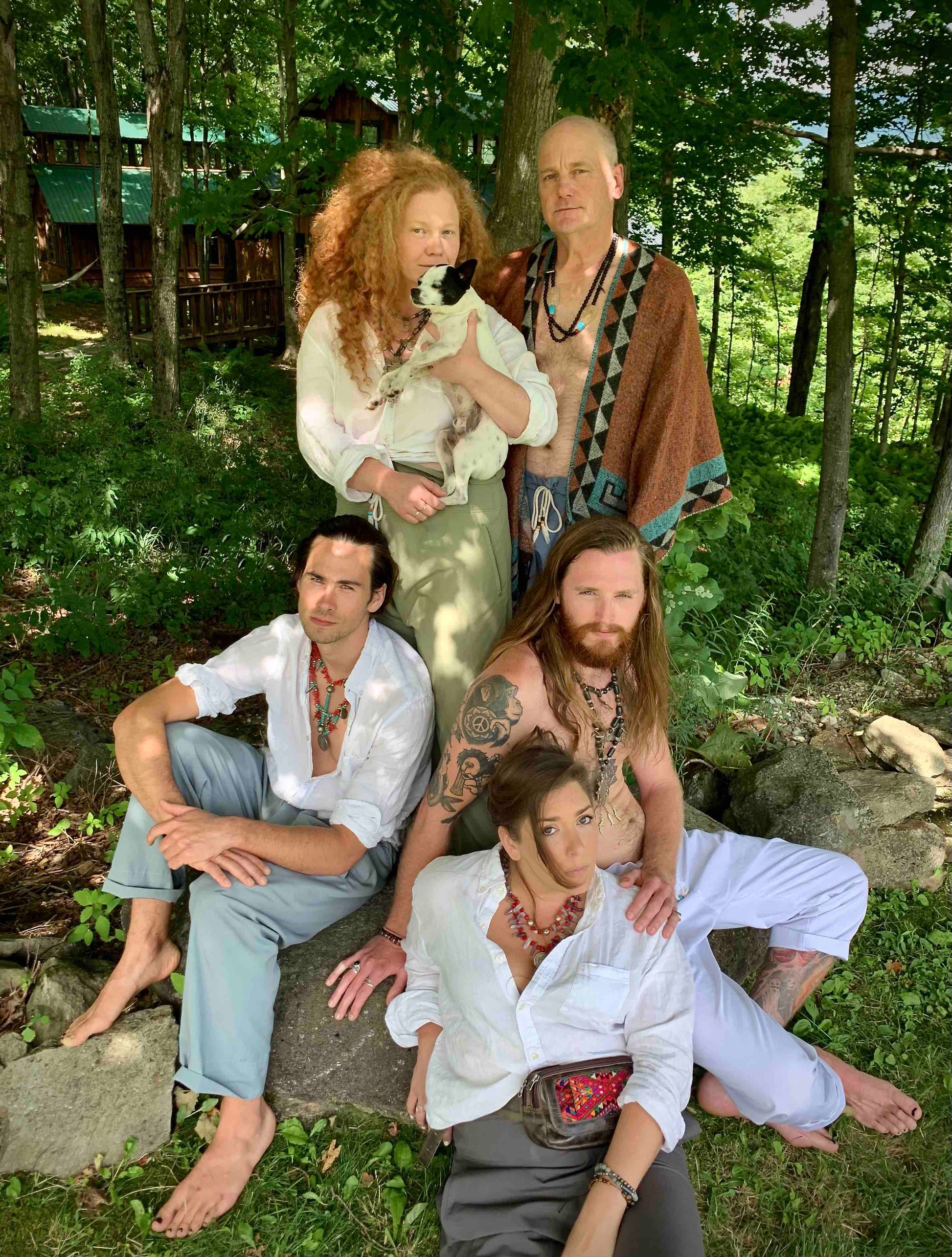 David(lower left, 6') is wearing the Sky pants in size 2. Robin(top left, 5' 4") is wearing Grass in size 1. John(top right, 5' 9") is wearing Ocean in size 1. Noble(lower right, 6'6") is wearing White in size 3. Merissa(Front, 5' 7") is wearing Night in size 2.